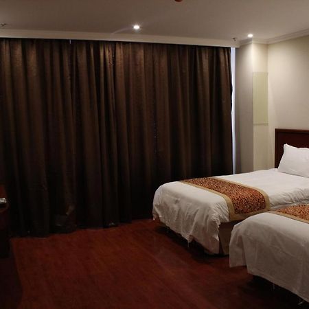 Greentree Inn Wuxi Huishan District Yangshan Town Jiayang Life Plaza Business Hotel Jiaxing Exterior photo